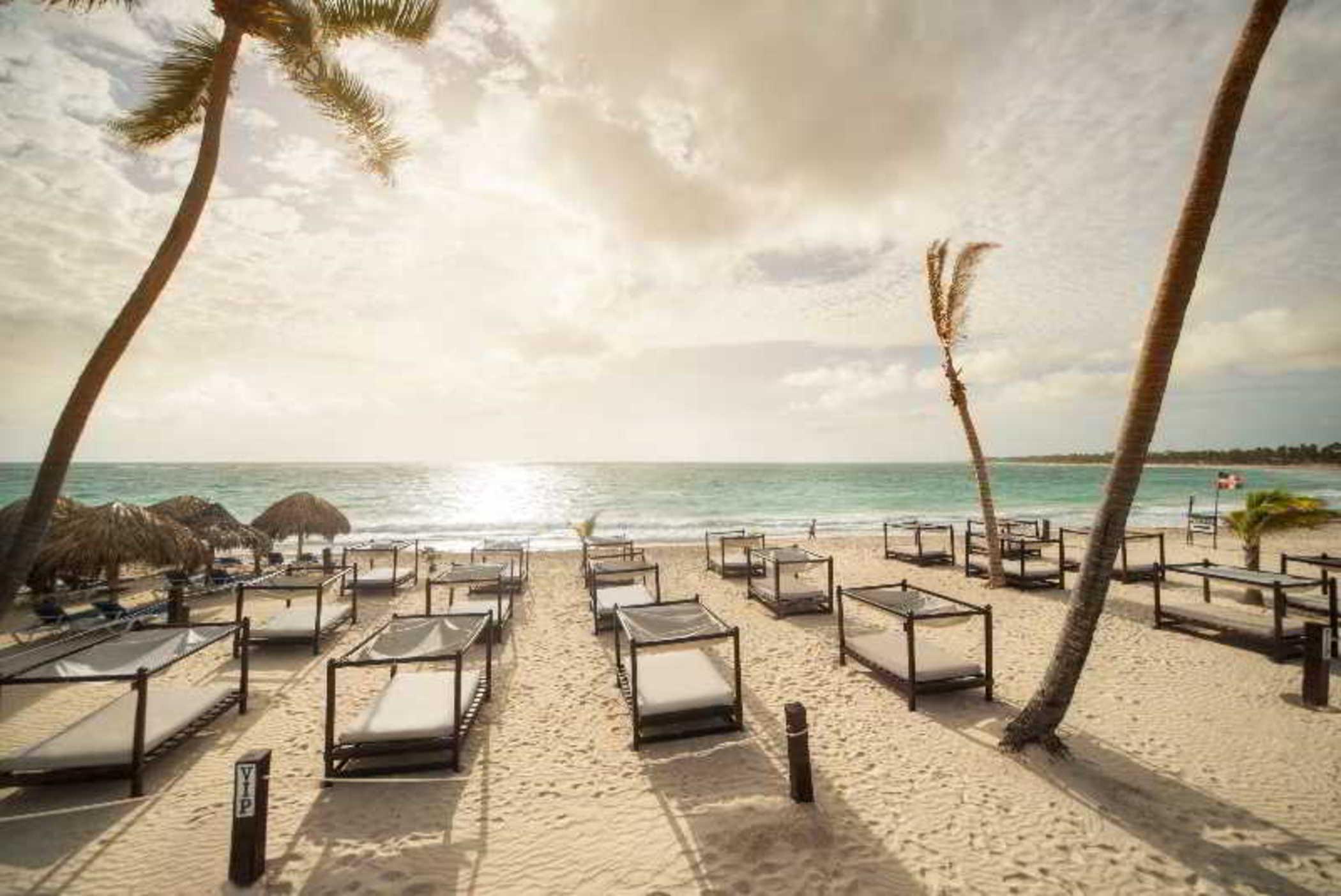 Punta Cana Princess Adults Only Hotel Exterior photo Beach at the Hard Rock Hotel